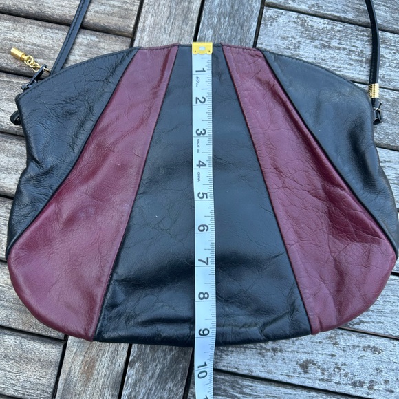 Vintage Italian leather purse - Picture 8 of 9